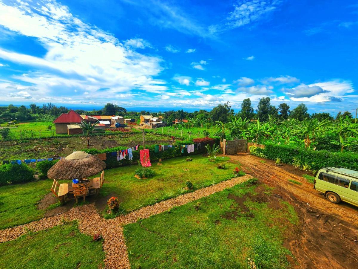 Lights Of Kazinga Orphanage And Homestay Rubirizi Exterior foto